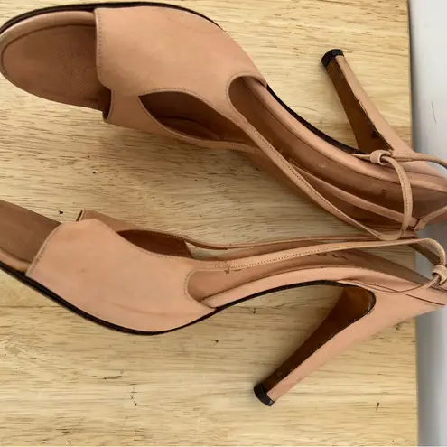 Halston Heritage Vintage 80’s Women's Nude Heels vintage