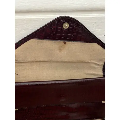 Vintage Embossed Crocodile Maroon Brown Snap Lock Flap Leather Clutch Wallet