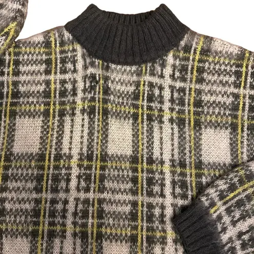 Nine West  fuzzy, mock turtleneck sweater in yellow & gray plaid size large