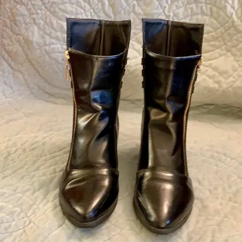 Side Zip Buckle Decoration Short Motorcycle Boots. Black Size 6.5