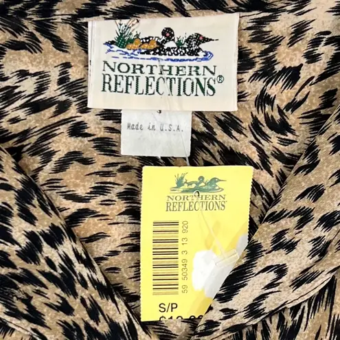 Northern Reflections Sleeveless Blouse