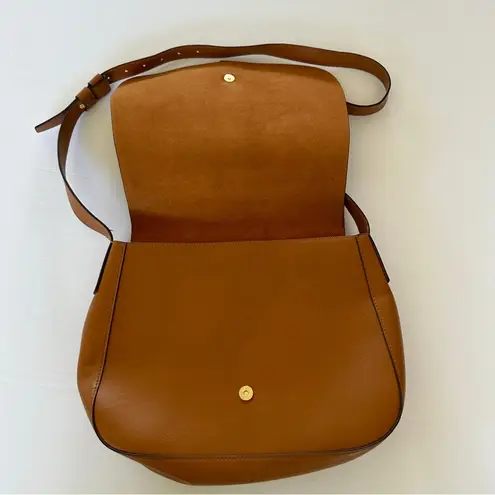 Gap  crossbody adjustable strap purse saddle brown