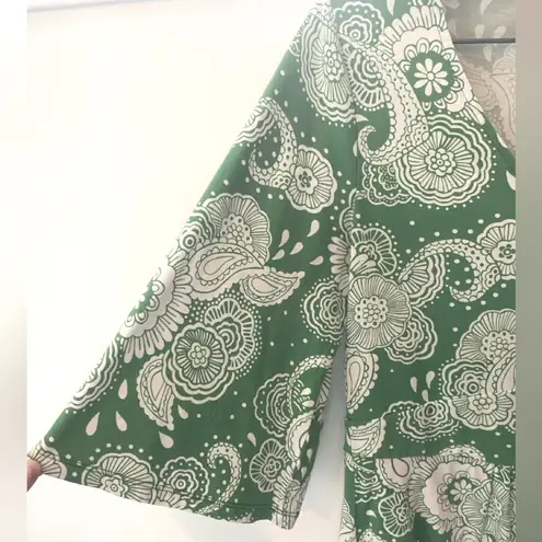 Boden USA BODEN Louisa Top Womens 6 Green Bell Sleeve Floral Jersey Paisley Modal Coastal