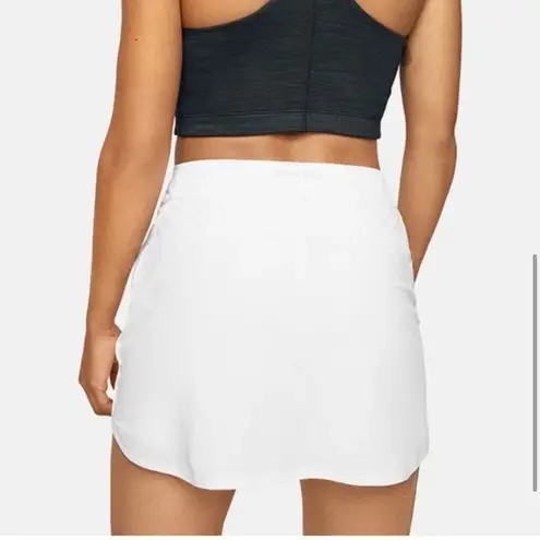 Outdoor Voices  the exercise 3" skort w/Pockets white Tennis Workout- Size Medium - Image 2