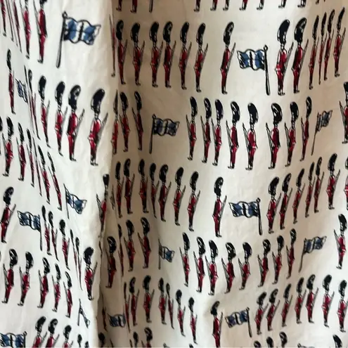 BODEN 100% Cotton Shirt Royal Guard Beefeater Button Up White Size 6