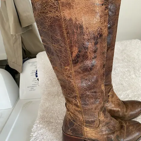 Dina Tru‎ tall distressed leather boots Brown Size 6.5