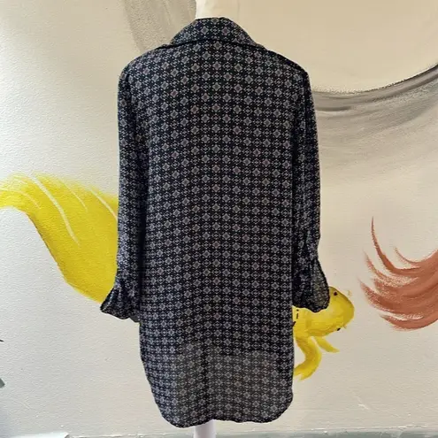 About A Girl mini dress. Size small. Silky soft. Abalone buttons.