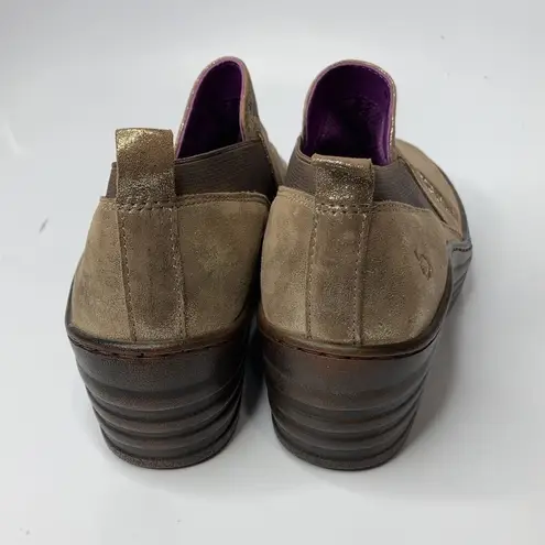 Bionica wedge shoes gold metallic shimmer size 7