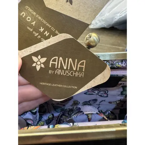 Anna by Anuschka Clutch Crossbody Handbag Kiss