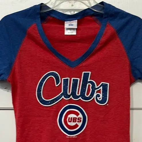 Chicago Cubs MLB V Neck Baseball Tee General Merchandise Small Red