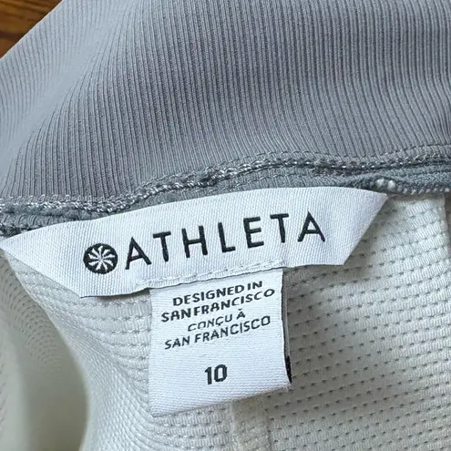 Athleta  Brooklyn Gray And White Stripe Skort Size 10‎