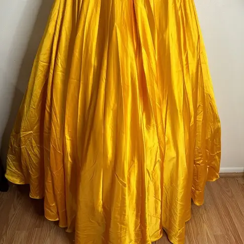 Mac Duggal BOW SWEETHEART STRAPLESS A LINE GOWN belle dress size 6 Style #67995