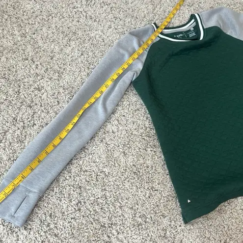 Antigua Quilted Long Sleeve Crew Neck Sweatshirt Gray Green Women’s Large