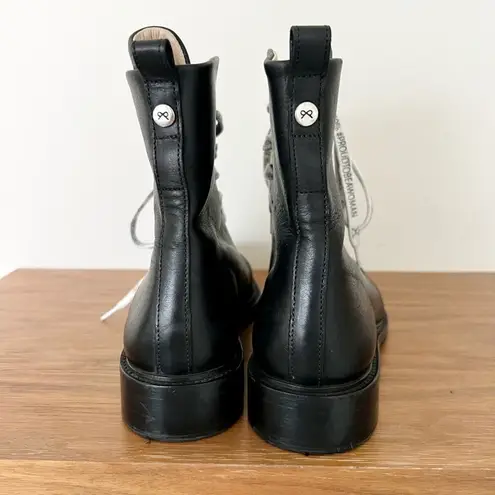 Josefinas Leather Lace