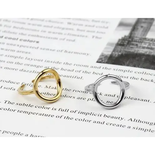 Boutique NEW Women's Solid Circle Ring Adjustable Gold Plated S925