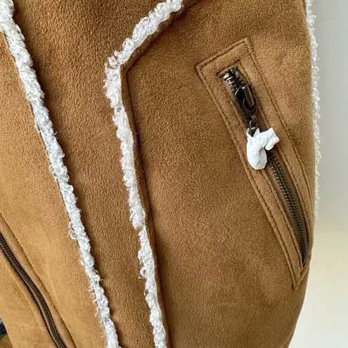 Dennis Basso NWT Dennis by Faux Leather / Sherpa Tan Vest XS