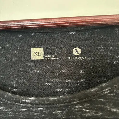 Xersion  Top Cold Shoulder Long Sleeve Dark Gray Athleisure Neutral Marled Casual