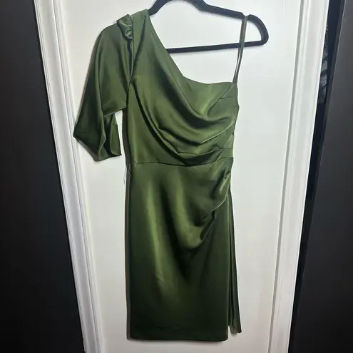 BCBGMAXAZRIA  Green One Shoulder Bodycon Mini Dress Size 2