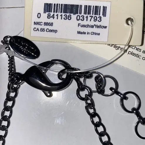 Amrita Singh Melissa Fushia, yellow & crystal floral statement necklace. NWT.