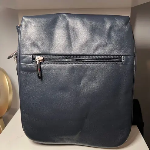 Travelon Navy Blue Leather Messenger Bag with Front Zip Pocket