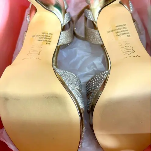 Journee Collection Mina Women’s Size 9 Chic Gold Heels – New with Minor Scuffs from Try-On Formal