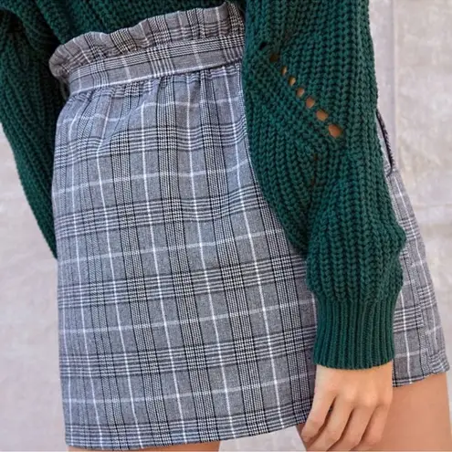 Kendall + Kylie  Plaid Paperbag Skirt NWT from PacSun Black White Grey Tie Belt L