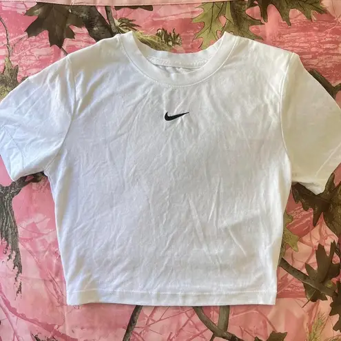 Nike the  white baby tee