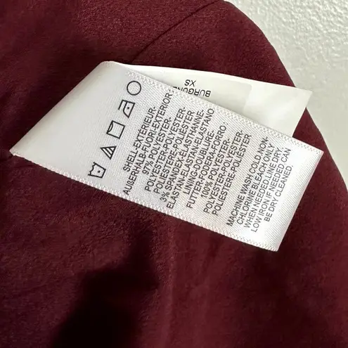 Dress the Population Bailey Off the Shoulder Body-Con Dress in Burgundy X-Small