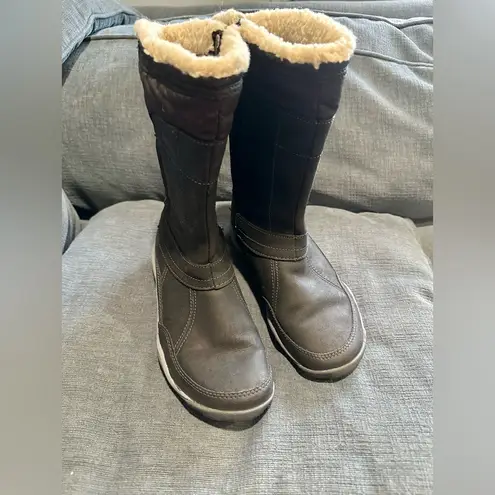 Merrell | Murren Mid Waterproof Boot - Women's 5.5