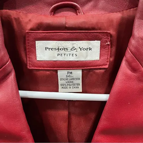 Preston & York Vintage Women size MP Lamb Skin Leather Jacket Red blazer button