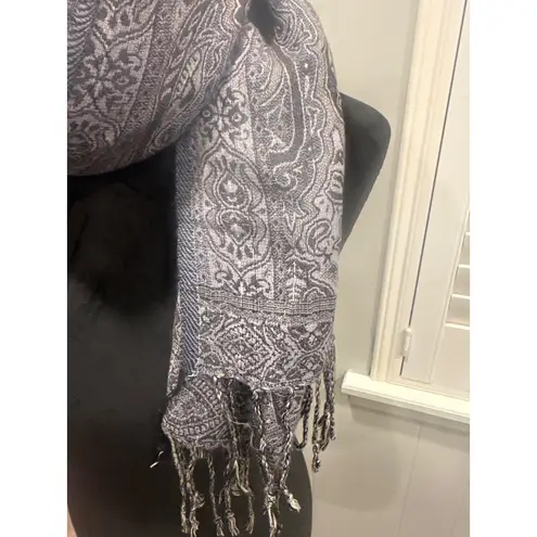 Collection Eighteen Paisley Print Scarf Shawl Wrap Gray Silver Tassels