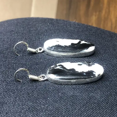Sterling Silver Old Southwest White Buffalo Turquoise Cabochon Drop Earrings 925 Black