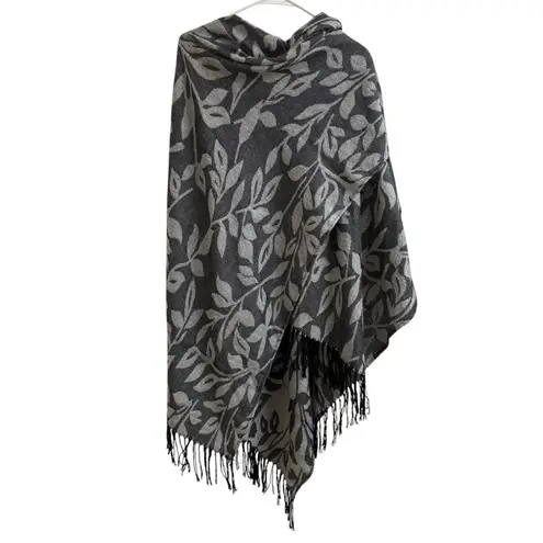 Noelle Shawl Wrap Poncho Black Gray Leaf Design Fringe Hem One Size Fits Most