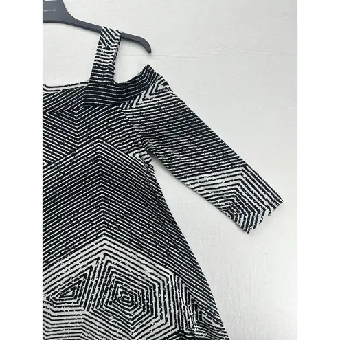 Vintage Clara Sun Woo Women's Cold Shoulder Tunic Size S Black White