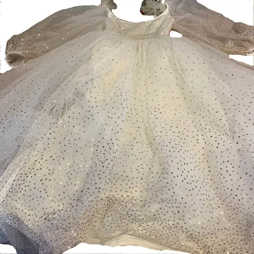 ALFRED BOSAND VINTAGE 1980'S WHITE & GOLD GLITTER DOTS BALL GOWN (M) Size M