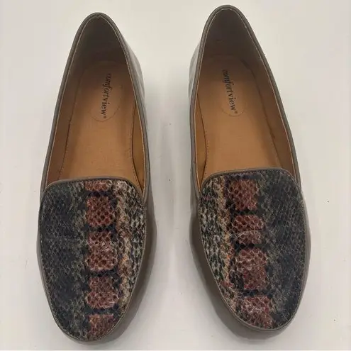 Comfortview ELENA SLIP ON WOMENS SHOES 9.5” Wide BEIGE MAN MADE PATENT MATERIAL