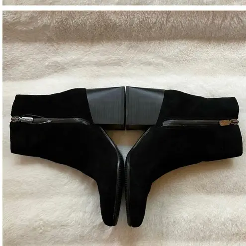 Blondo  Sabina Black Suede Leather Waterproof Ankle Booties Boots, S86