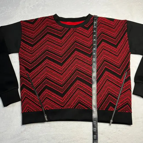 Women's Crewneck Chevron Sweatshirt Size Medium Trendy Colorful Casual Y2K Red