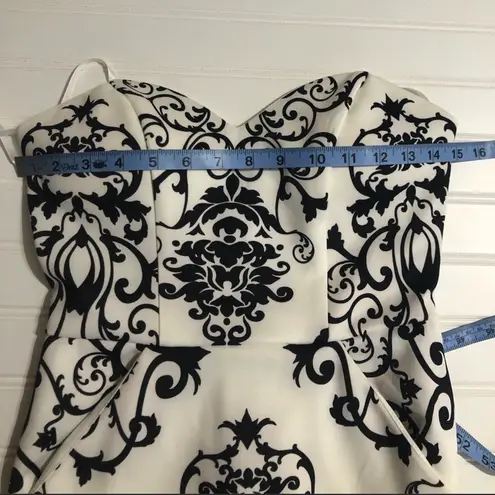 B Darlin Black & White Sweetheart Neckline Strapless Dress 