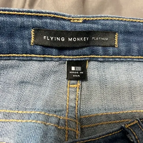 Vervet Flying Monkey Platinum jeans in a size 25