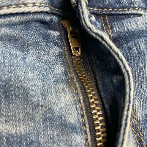 Arizona Jeans ARIZONA Jean Short Shorts Size 0, Distressed 5 pocket zipper and button closure