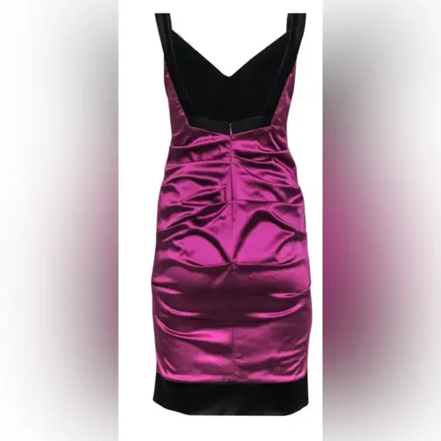 Nicole Miller  Satin Ruched Cocktail Dress Low Neckline Sweetheart size L US 10