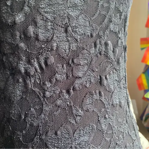 Y2K Harlow Classic and Elegant Black Lace Sheath Style Sleeveless Dress size 4