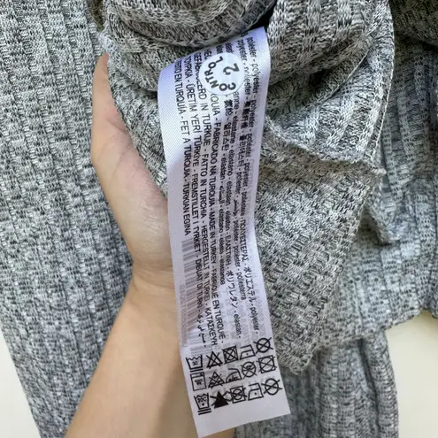 Bershka Gray Cropped Cardigan Sweater Size L