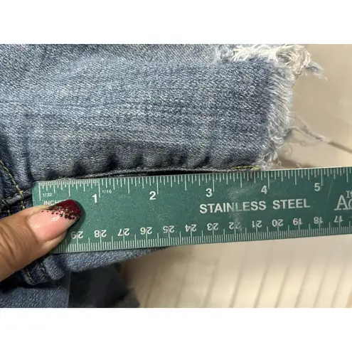 Judy Blue Light Wash Mid Rise Jean Shorts Raw Hem Size 1XL Distressed