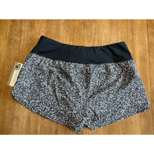 Mondetta Stash & Dash Shorts Pebble Print- L