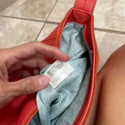 The Sak Coral papaya Leather Shoulder Bag Everyday Casual Purse Stylish Handbag