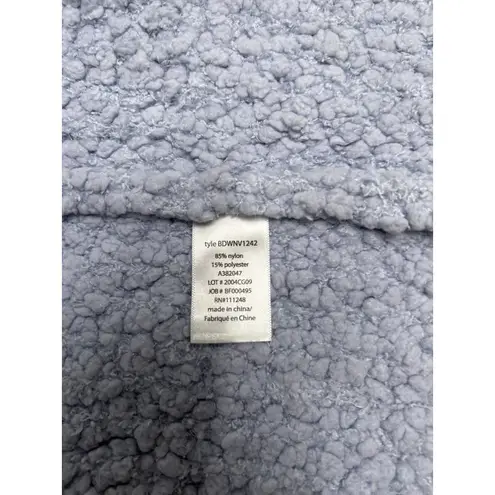 Barefoot Dreams Barefoot Dream Long Boucle Coatigan in Light Blue. Size 2X