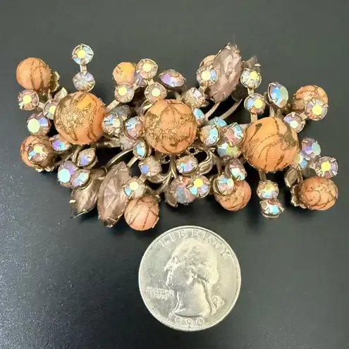Vintage Unsigned Peach Flowers & Sprays Aurora Borealis Rhinestones Brooch 25g. Orange
