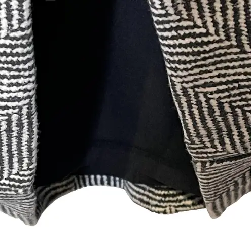 The Limited  Dress Size 12 Black White Chevron Striped Womens 3/4 Sleeve Lined